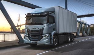 Iveco S-eWay Rigid